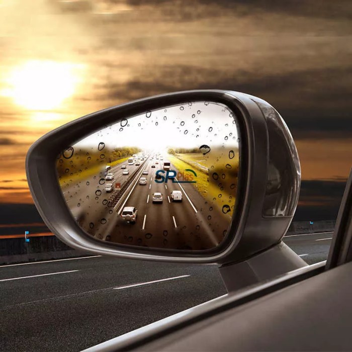 Anti-fog solutions for car mirrors